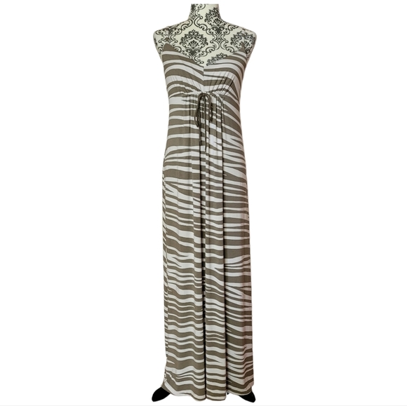 Tommy Bahama Dresses & Skirts - Tommy Bahama maxi dress size medium
